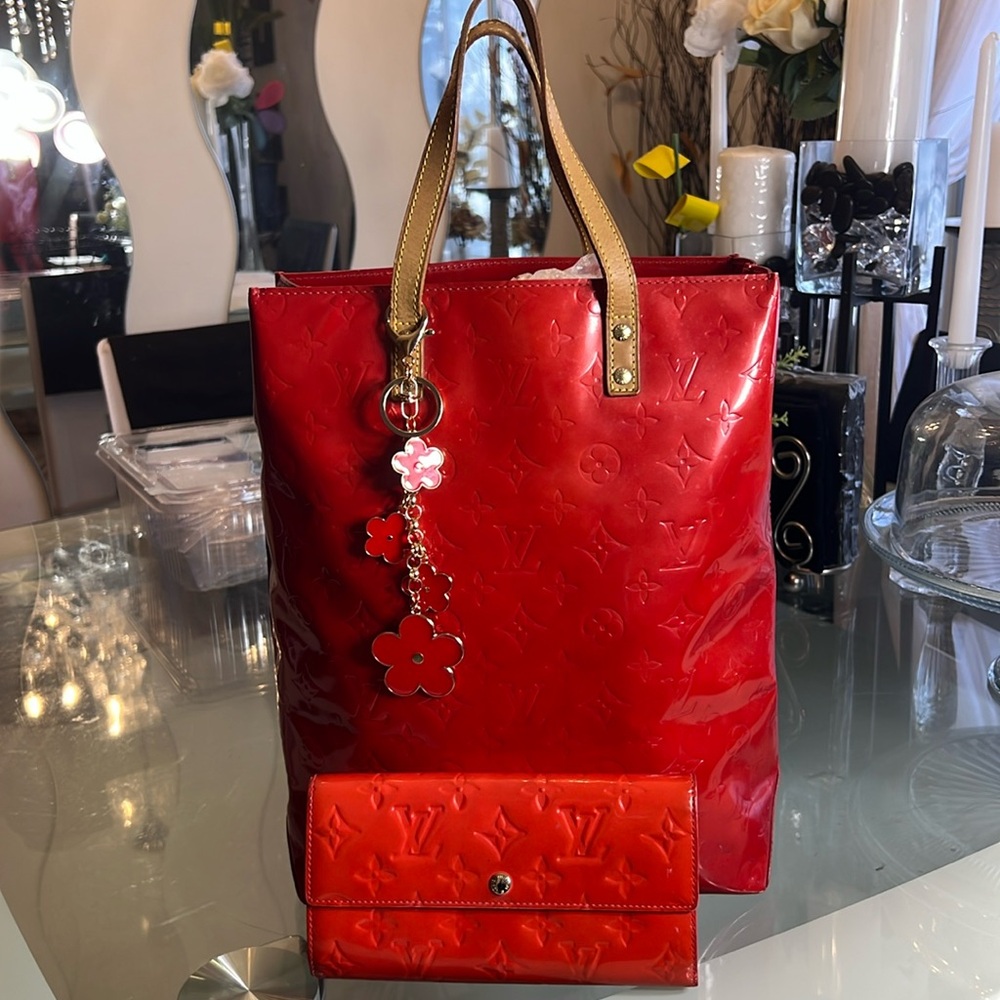 Authentic Louis Vuitton Shiny Red Tote with Tan Handles Sold with the wallet! 🔥
